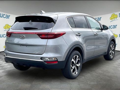 Used 2022 Kia Sportage LX AWD/4WD image 6