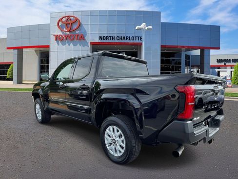 Used 2024 Toyota Tacoma SR AWD/4WD image 4