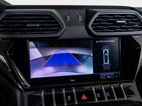 Used 2023 Lamborghini Urus Performante AWD/4WD image 58
