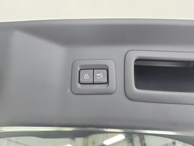 Used 2026 MAZDA CX-90 3.3 Turbo w/ Select Package AWD/4WD image 43