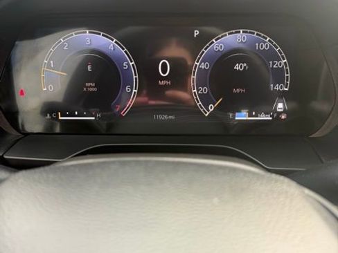 Used 2024 Jeep Grand Cherokee Limited image 22