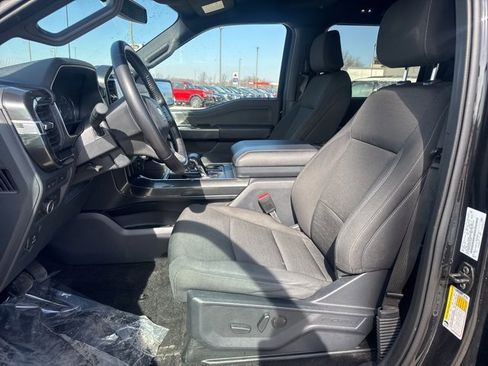 Used 2022 Ford F150 XLT w/ Equipment Group 302A High image 9