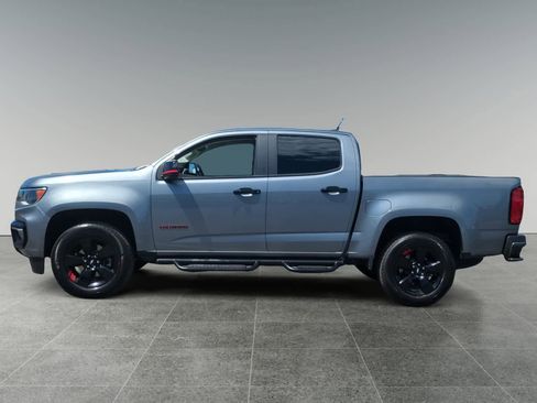 Used 2022 Chevrolet Colorado LT w/ Redline Special Edition image 2