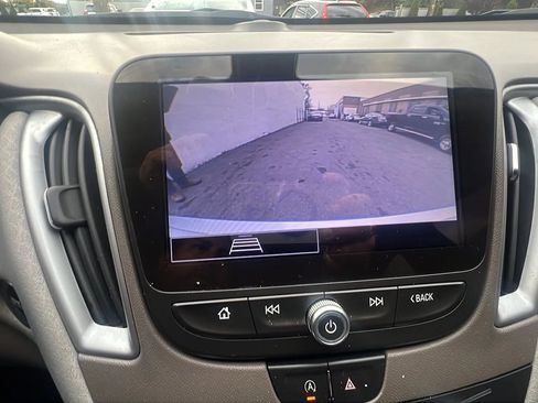 Used 2021 Chevrolet Malibu LS w/ LPO, Convenience Package 2 image 20