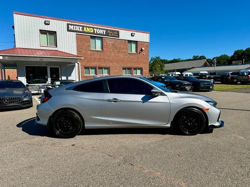 Used 2018 Honda Civic Si image 4