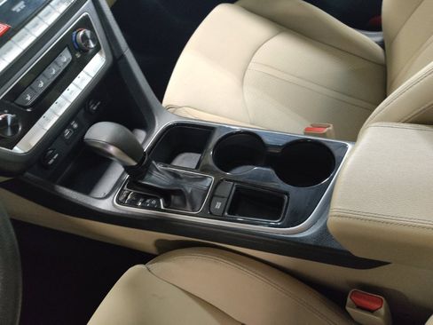 Used 2019 Hyundai Sonata SE FWD image 26