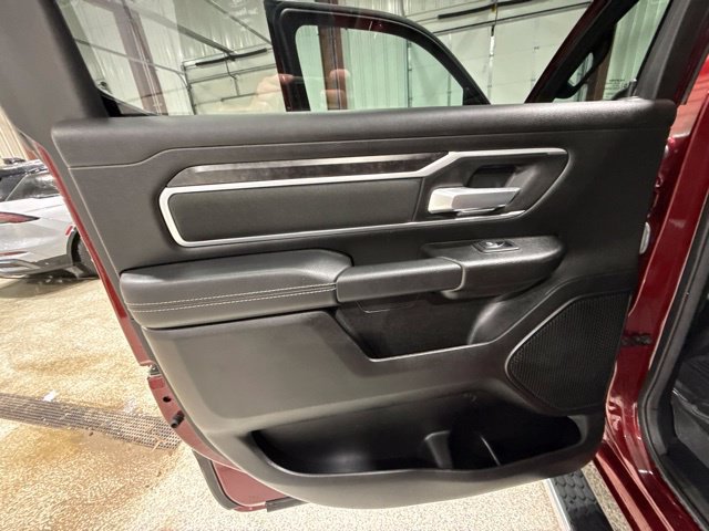 Used 2023 RAM 1500 Big Horn AWD/4WD image 12