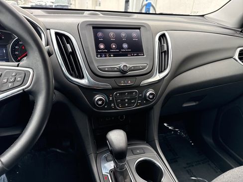 Used 2024 Chevrolet Equinox LT image 22