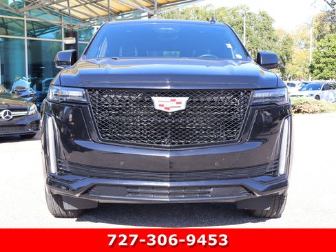 Used 2023 Cadillac Escalade ESV Sport w/ Touring Package image 13