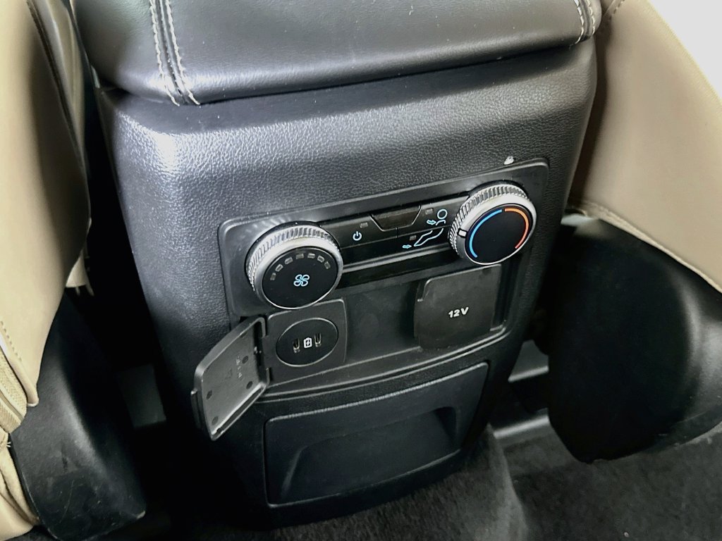 Used 2023 Ford Explorer XLT w/ Equipment Group 202A RWD image 33