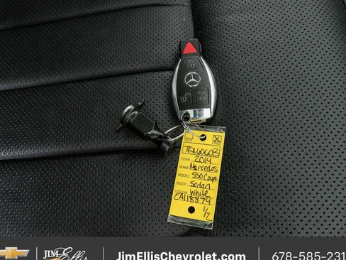 Used 2014 Mercedes-Benz CLS 550 4MATIC image 26