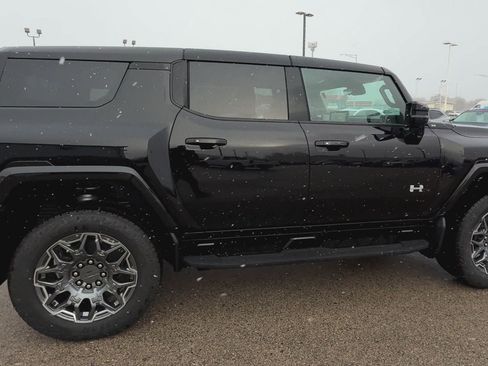 New 2025 GMC Hummer EV 3X image 9