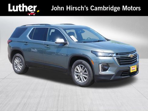 Used 2023 Chevrolet Traverse LT AWD/4WD image 1