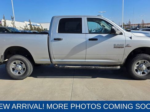 Used 2018 RAM 2500 Tradesman w/ Chrome Appearance Group image 6