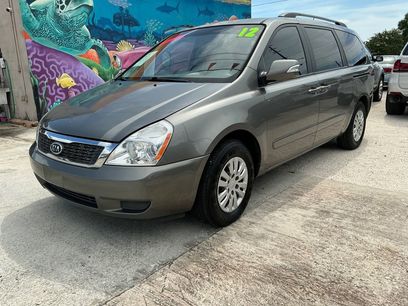 Used 2012 Kia Sedona LX