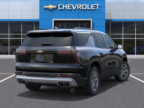 New 2026 Chevrolet Traverse LT w/ LPO, Floor Liner Package AWD/4WD image 4