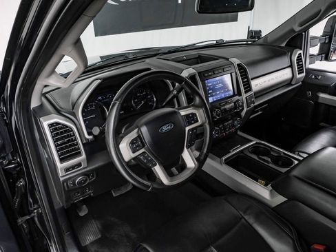 Used 2020 Ford F250 Lariat w/ Lariat Ultimate Package image 14