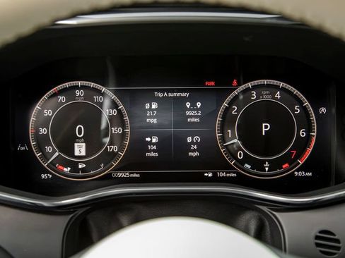 Used 2025 Jaguar F-PACE R-Dynamic S AWD/4WD image 17