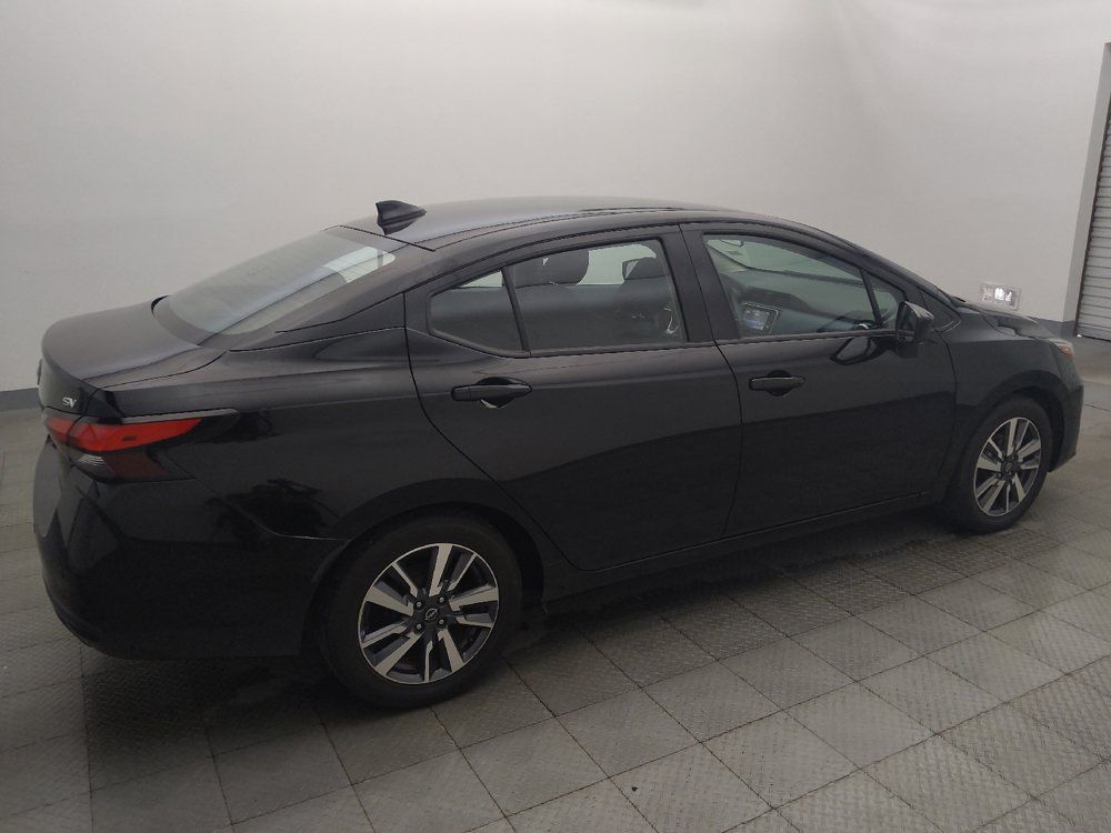 Used 2023 Nissan Versa SV FWD image 10