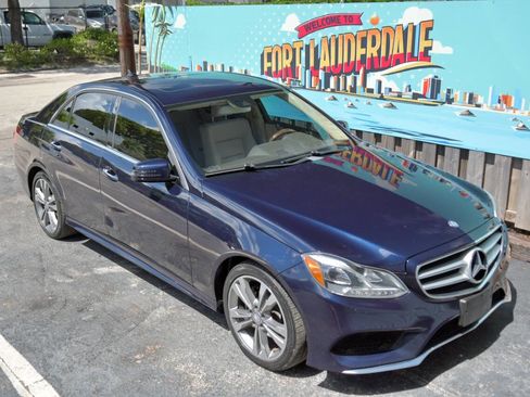 Used 2014 Mercedes-Benz E 350 Sedan w/ Premium 1 Package image 26