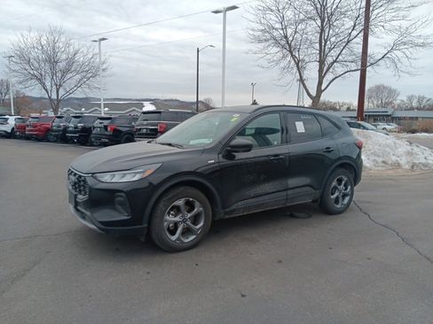 Used 2025 Ford Escape ST-Line image 15