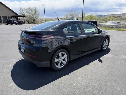 Used 2014 Chevrolet Volt FWD image 4