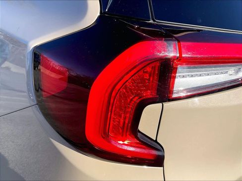 Used 2022 GMC Terrain AT4 w/ Infotainment Package II image 33