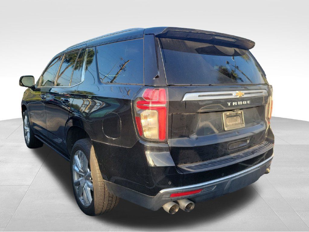 Used 2021 Chevrolet Tahoe High Country w/ Premium Package RWD image 16