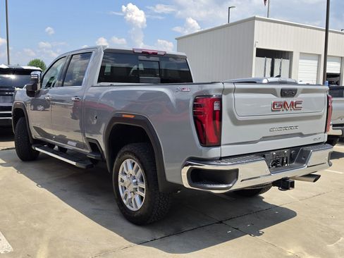 Used 2024 GMC Sierra 2500 SLT w/ SLT Premium Package AWD/4WD image 20