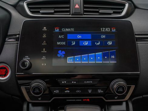 Used 2018 Honda CR-V Touring image 18