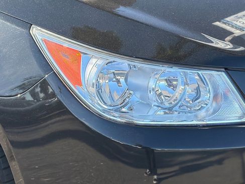 Used 2010 Buick LaCrosse CXS w/ Touring Package image 10