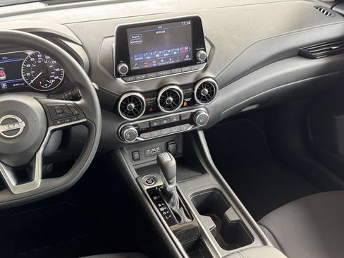 Used 2025 Nissan Sentra SV FWD image 20