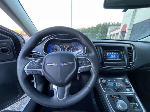 Used 2016 Chrysler 200 Limited image 46