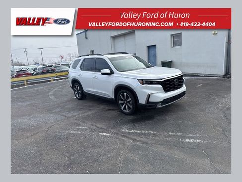 Used 2023 Honda Pilot Elite image 1