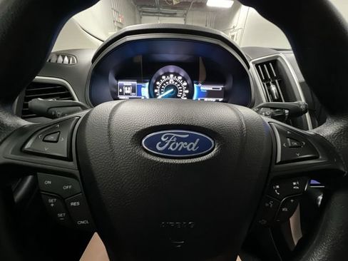 Used 2023 Ford Edge SE AWD/4WD image 11