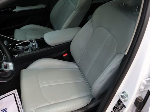 Used 2023 Kia K5 EX image 16