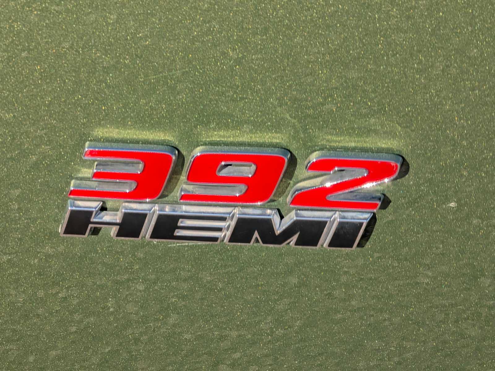 Used 2018 Dodge Challenger SRT w/ Technology Group RWD image 13