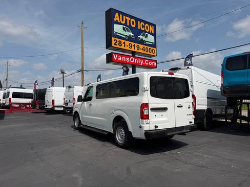 Used 2018 Nissan NV 3500 S RWD image 37