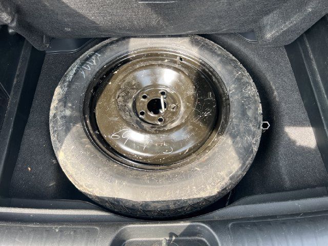Used 2019 Jeep Cherokee Limited AWD/4WD image 8