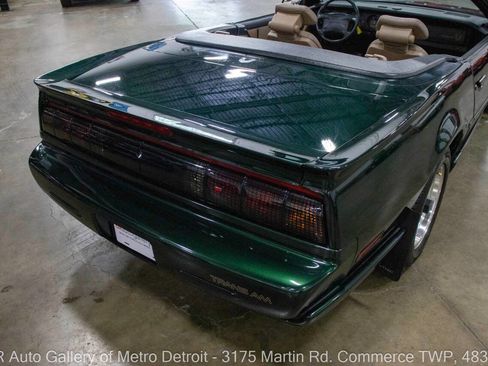 Used 1992 Pontiac Firebird Trans Am image 16