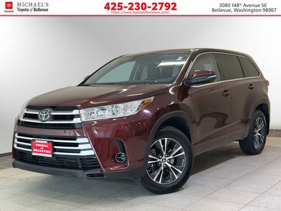 Used 2018 Toyota Highlander LE