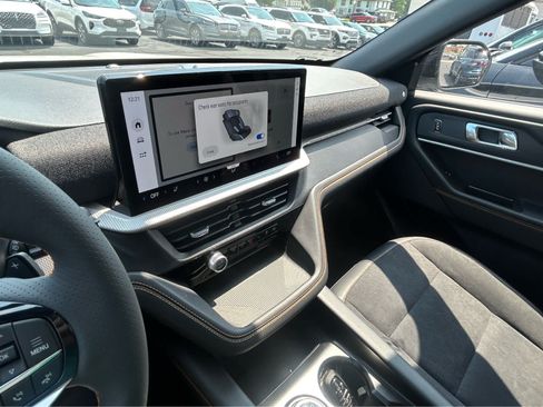New 2026 Ford Explorer Tremor w/ Tremor Convenience Package AWD/4WD image 60
