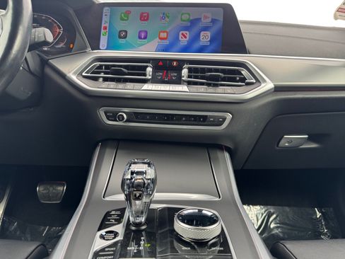 Used 2022 BMW X5 sDrive40i w/ M Sport Package RWD image 11
