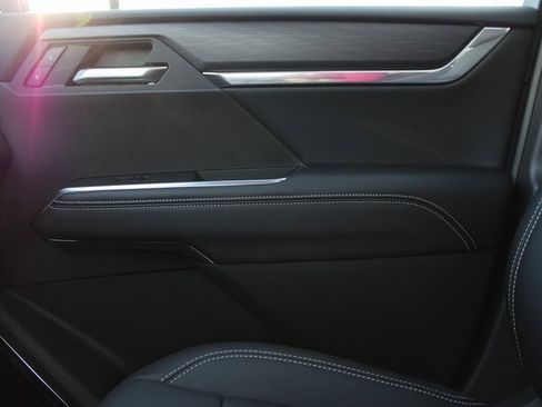 New 2026 GMC Acadia Elevation w/ Black Edition image 32