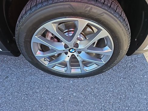 Used 2023 BMW X5 sDrive40i w/ Premium Package image 10