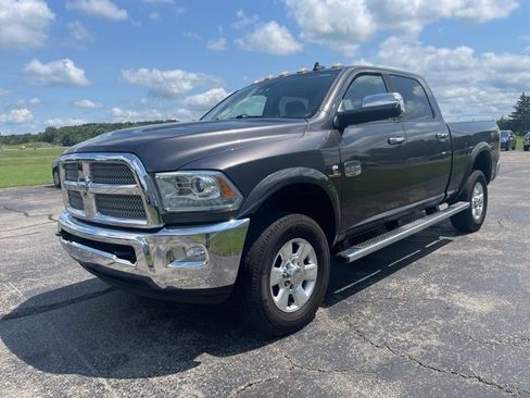Used 2014 RAM 3500 Laramie Longhorn image 3