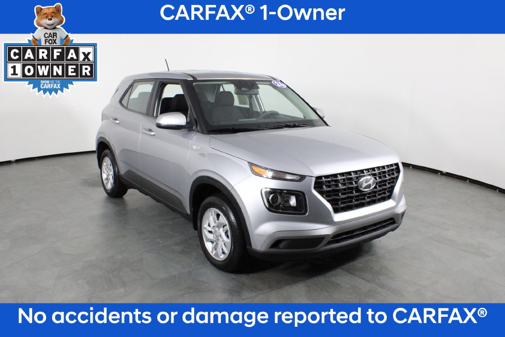 Certified 2026 Hyundai Venue SE FWD image 5