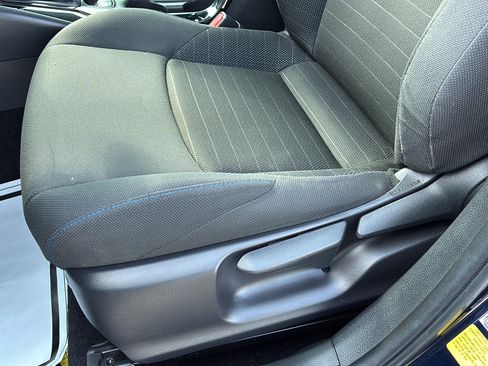 Used 2021 Toyota Corolla SE FWD image 24