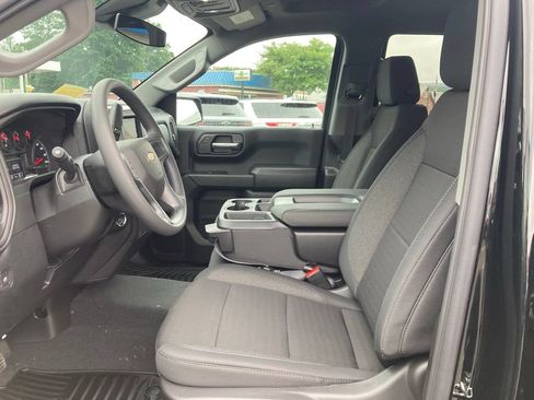 New 2026 Chevrolet Silverado 1500 Custom w/ Turbomax Blackout Package AWD/4WD image 4