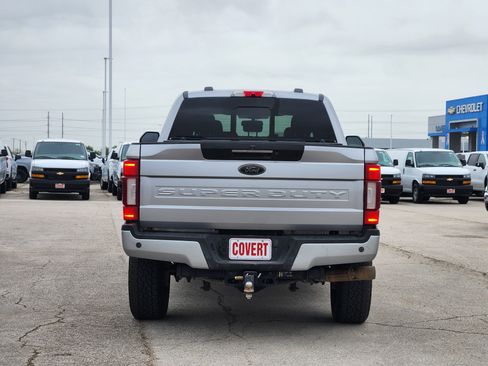 Used 2022 Ford F250 Lariat w/ Black Appearance Package AWD/4WD image 6
